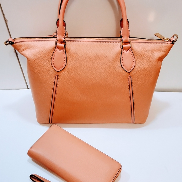 Michael Kors Lenox Peach LG Satchel & Wallet - Picture 3 of 16